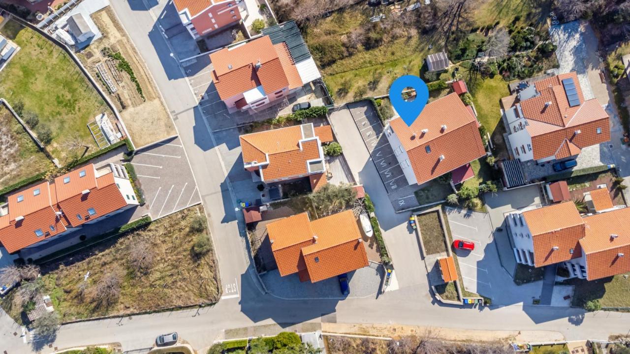 Apartments Ljubica Garden Башка Экстерьер фото